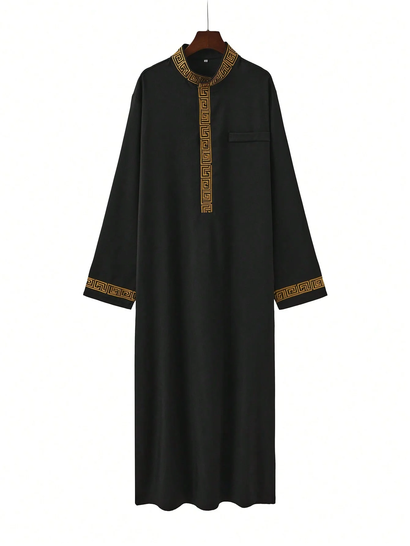 صوب رجل مسلم هو ملابس إسلامية تقليدية بأكمام طويلة وياقة واقفة وتطريز فضفاض