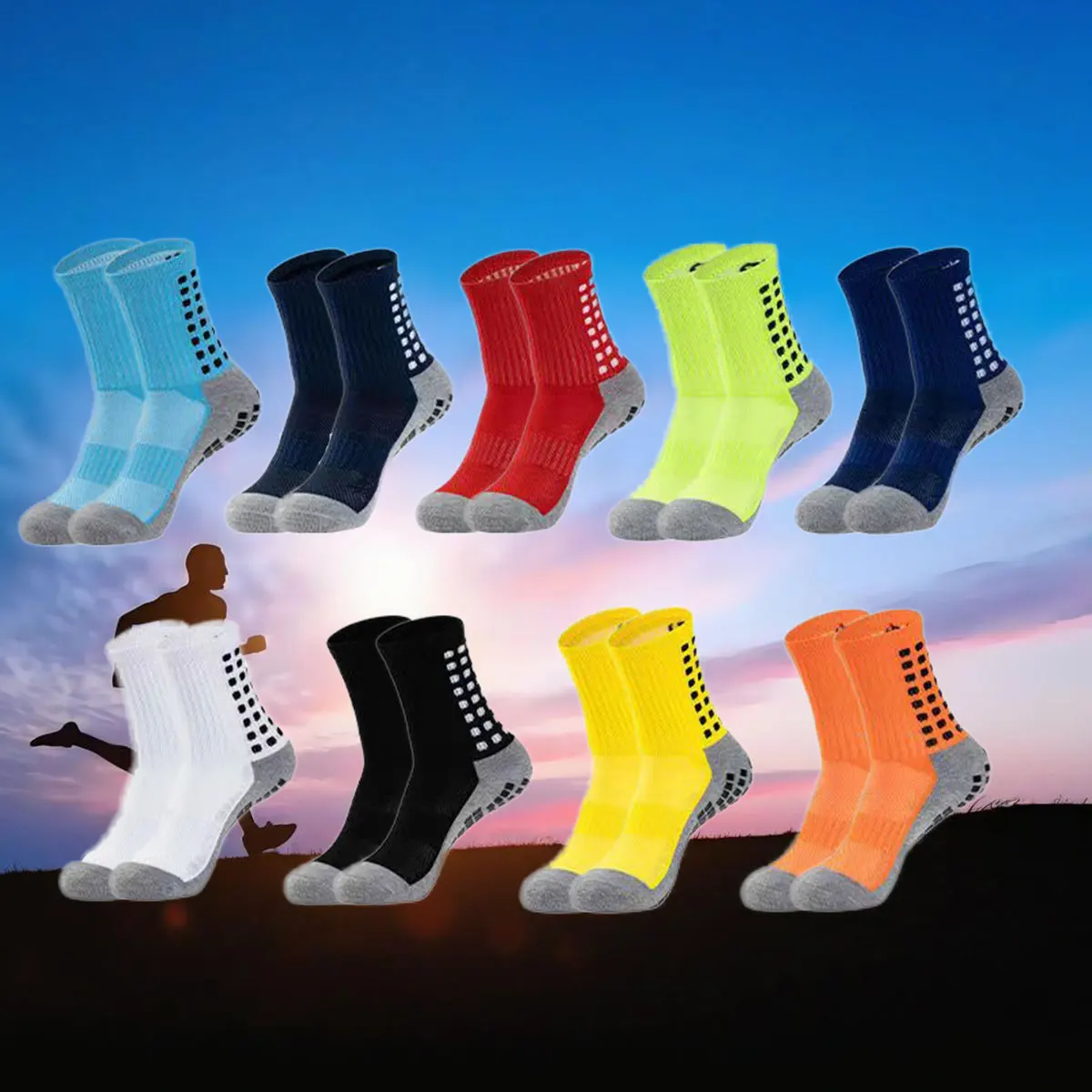 

2 пары популярных футбольных носков в горошек с серым подошвой и баскетбольных носков 2025 года.