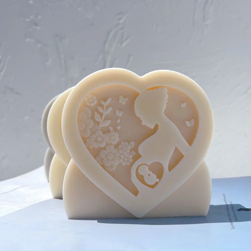 Heart Shaped Pregnant Body Candle Molds Figurine Mother Silicone Mould Minimalistic Home Decor MOM Gift Soy Wax Mold