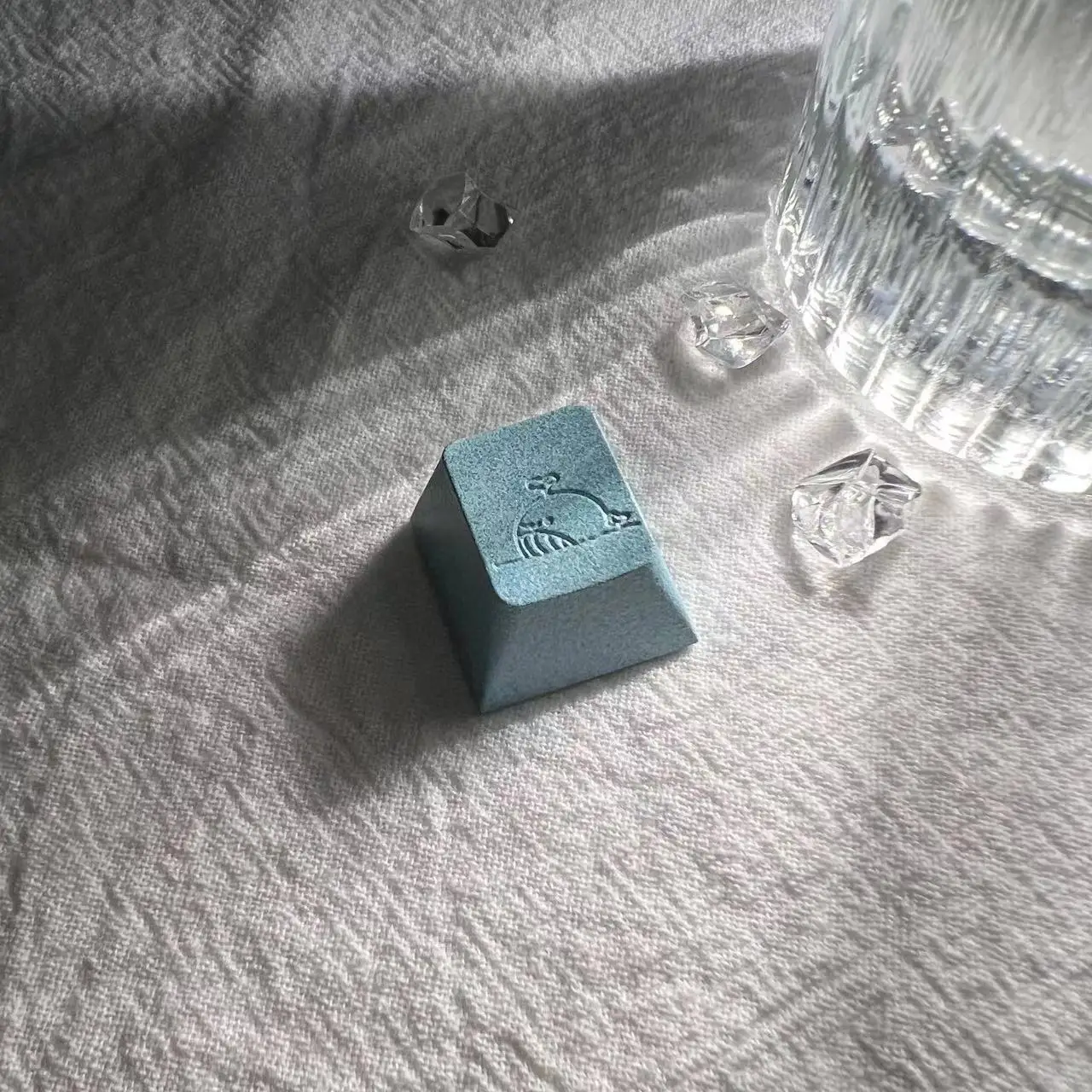 Aluminum Alloy Metal Keycaps CNC Cross Axis Mechanical Keyboard No Backlit Original Profile R4 ESC Key Cap Blue Whale Customized