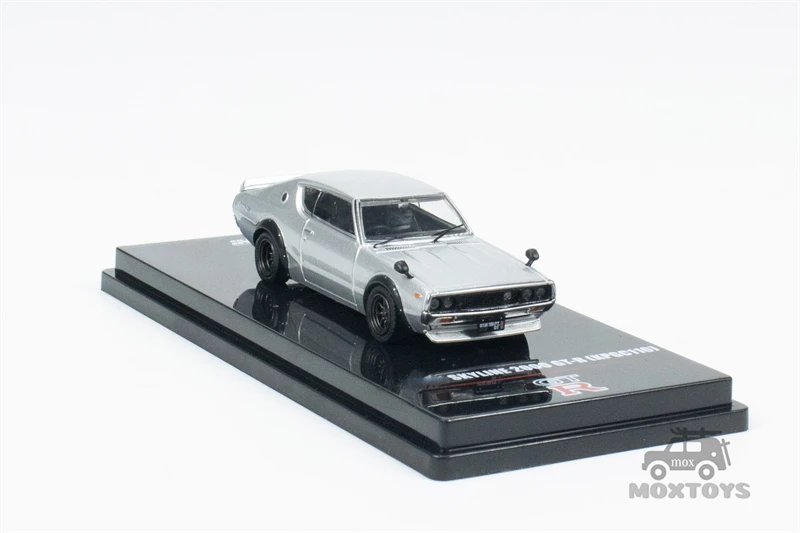 INNO 1:64 SKYLINE 2000 GT-R (KPGC110) Silver / Red Diecast Model Car