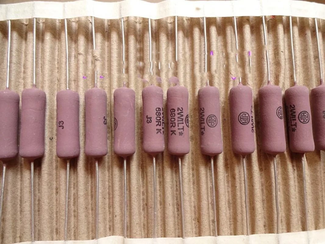 

Imported India's large volume high-tech resistor 2WILT 2W 680R 2W 680 Euro 680ohm