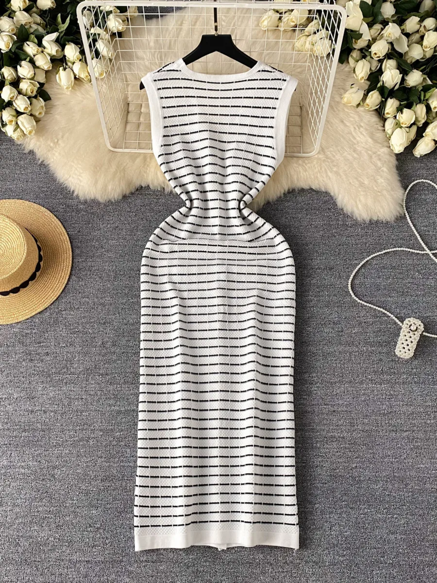 New Summer Knitted Elegant Dresses For Women V-Neck Sleeveless Loose Sweater Dress Korean Fashion Casual Stripe Long Dresses