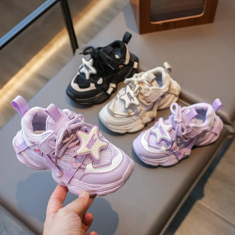Sportowe buty dziecięce 2024 wiosna New Girls' XINGX modne oddychająca miękka Bottom chłopięce sportowe buty do biegania
