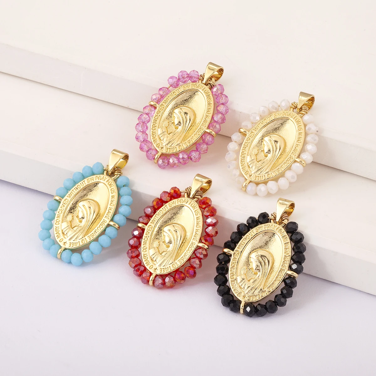 Women Juda Accessories - จี้รูปทรงลูกปัดพระแม่มารี/คิวปิด/ซานจูดาส ดีไซน์หรูหรา ประณีต ทำจากทองแดง สำหรับผู้หญิง เหมาะสำหรับงานปาร์ตี้