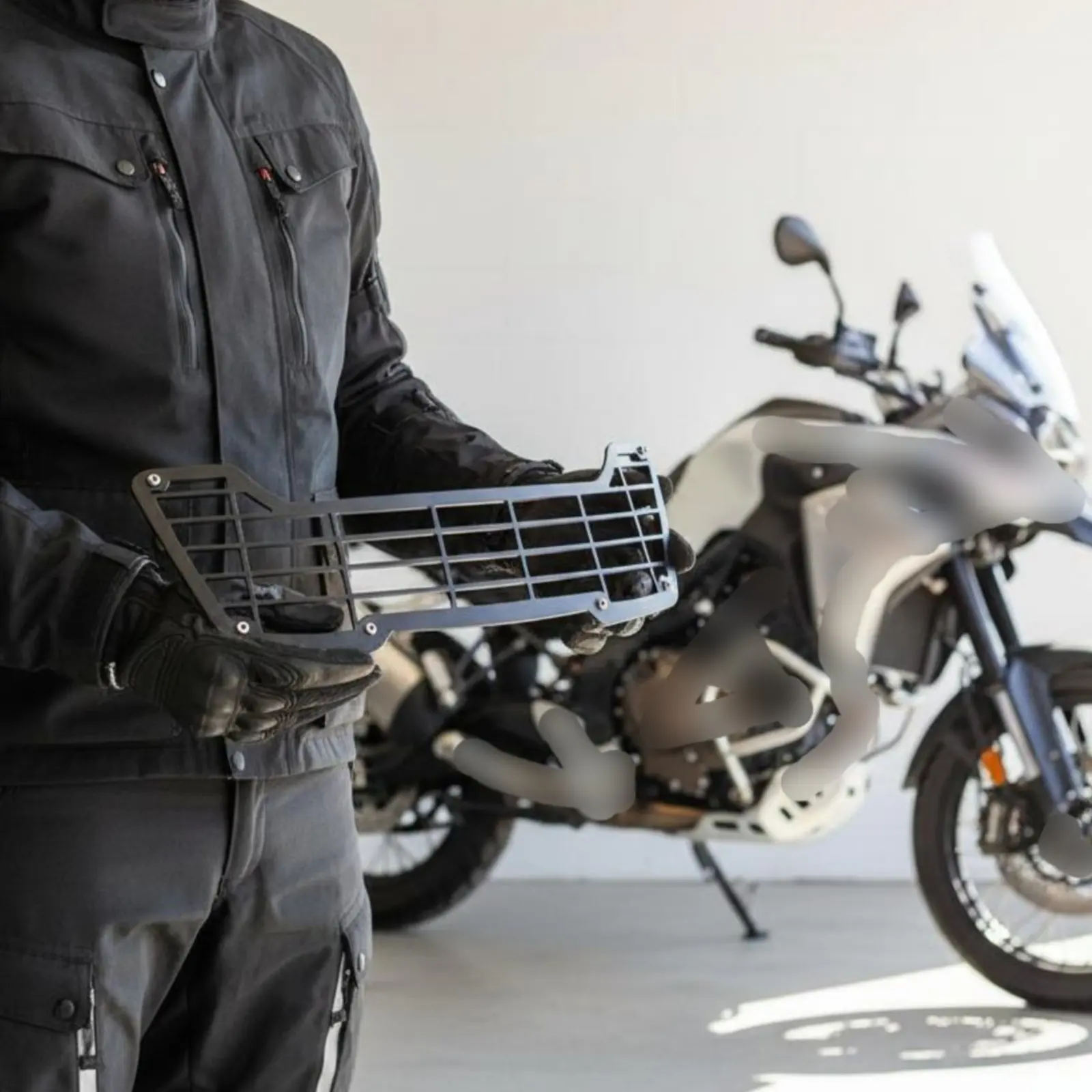 

Headlight Guard Protector Long-Lasting Motorcycle Headlight Grille Lamp Housing Protection Grille Scuff Resistant