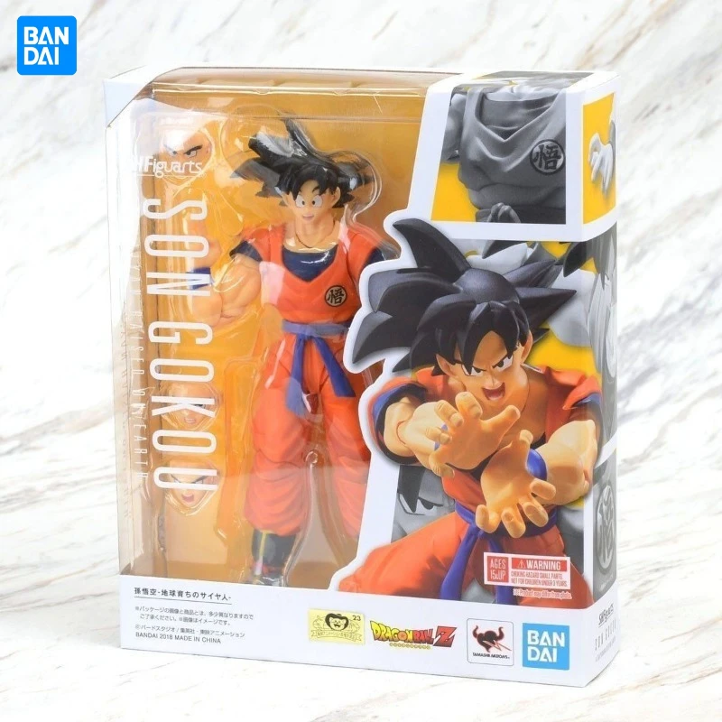 

Bandai Dragon Ball SHF Black-haired Goku Earth-raised Saiyan Action Figure Gift Collection