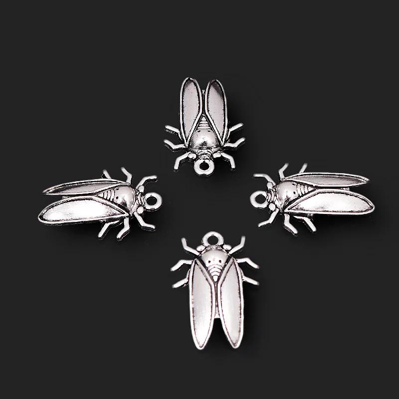 

10pcs Silver Plated Insect Cockroach Pendant Hip Hop Earrings Bracelet Metal Accessories DIY Charms For Jewelry Crafts Making