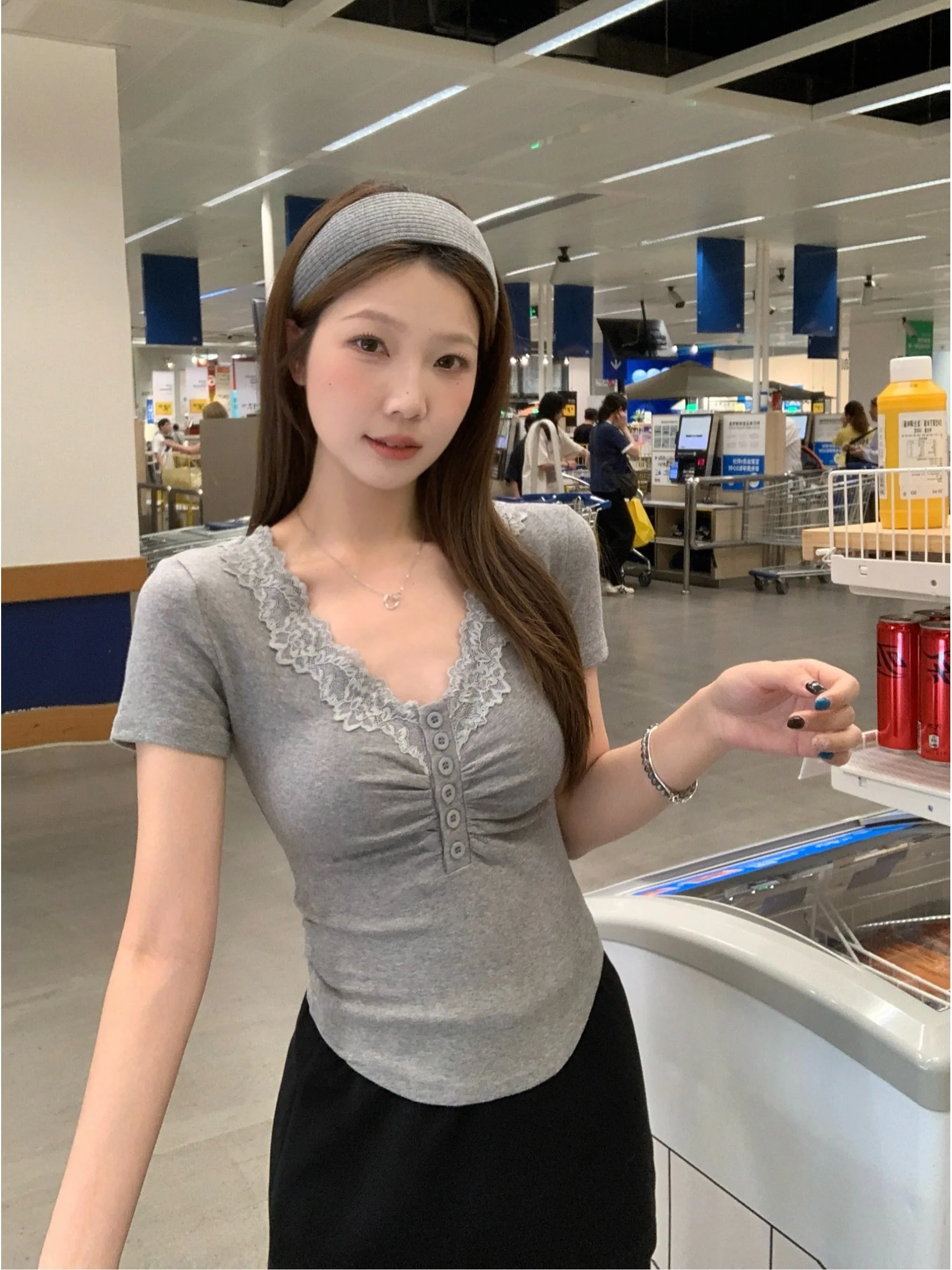 

plus Size Women's Lace Splice Short Sleeve T-Shirt V-Neck Slimming Design Korean Style Commute Wind Summer New Arrival