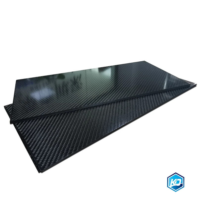 0.5-5MM 125X75 mm 3K Twill Matte glossy  Carbon Plate Panel Sheets High Composite Hardness Material Anti-UV Carbon Fiber Board