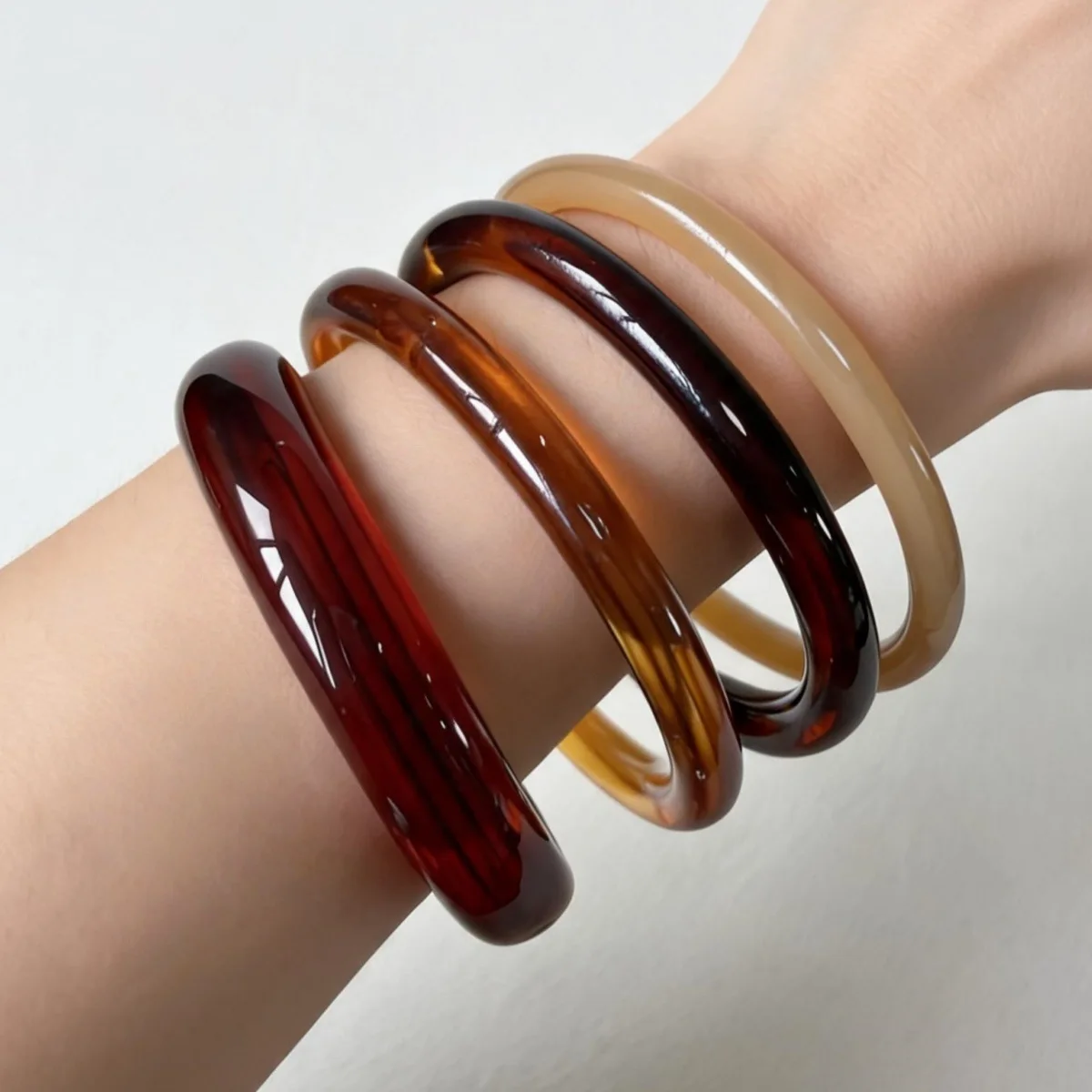 4Pcs/Set Punk Hip Hop Resin Statement Bangles Set for Women Resin Coffee Exaggerated Charm Bracelet Jewelry Gifts
