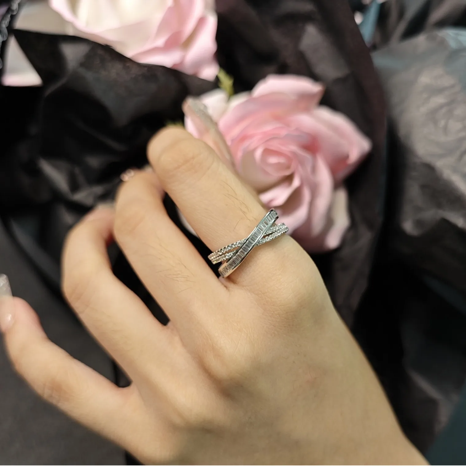 

Двухслойное кольцо с крестом, нишевая модная тенденция в студенческом стиле, супер сверкающее отверстие