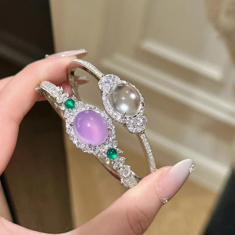 

Lavender Chalcedony Egg-shaped Cuff – Channel Set Crystals Heavy Duty for Harmonizing Heart Chakra & Attracting Peaceful Love