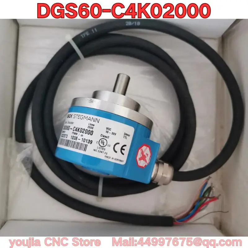 New DGS60-C4K02000 encoder