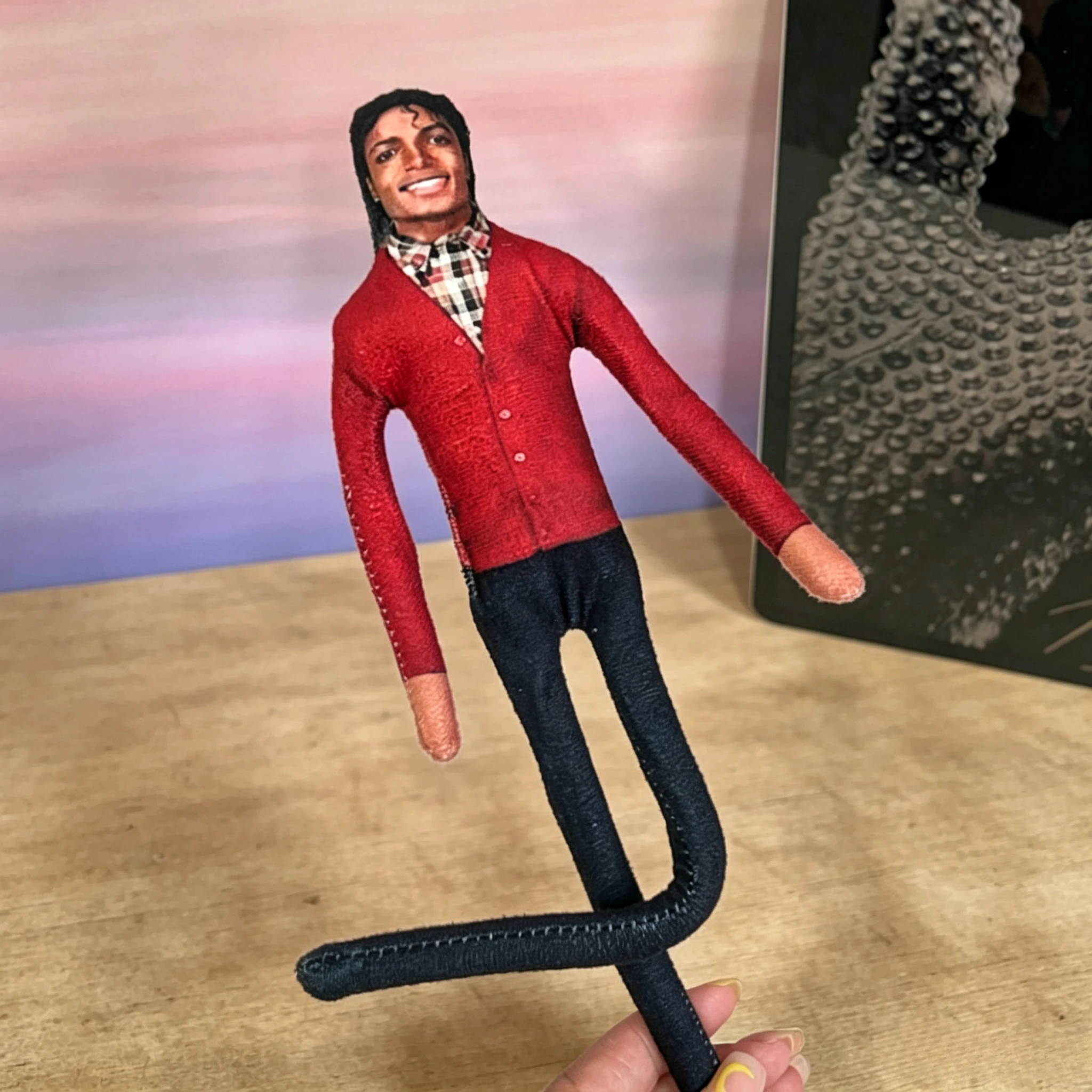 New Michael Jackson Cosplay Prop Doll Plush Stuffed Figure Joint Mobile Room Decoration Abstract Design Ideal Gift for Fans view 5