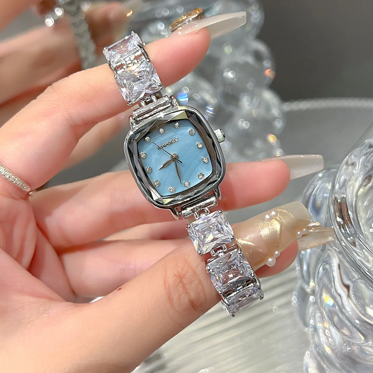 2025 High-end Women Watch Diamond Light Luxury Square Sugar Watches Waterproof High Beauty Female Fashion Quartz Wristwatch