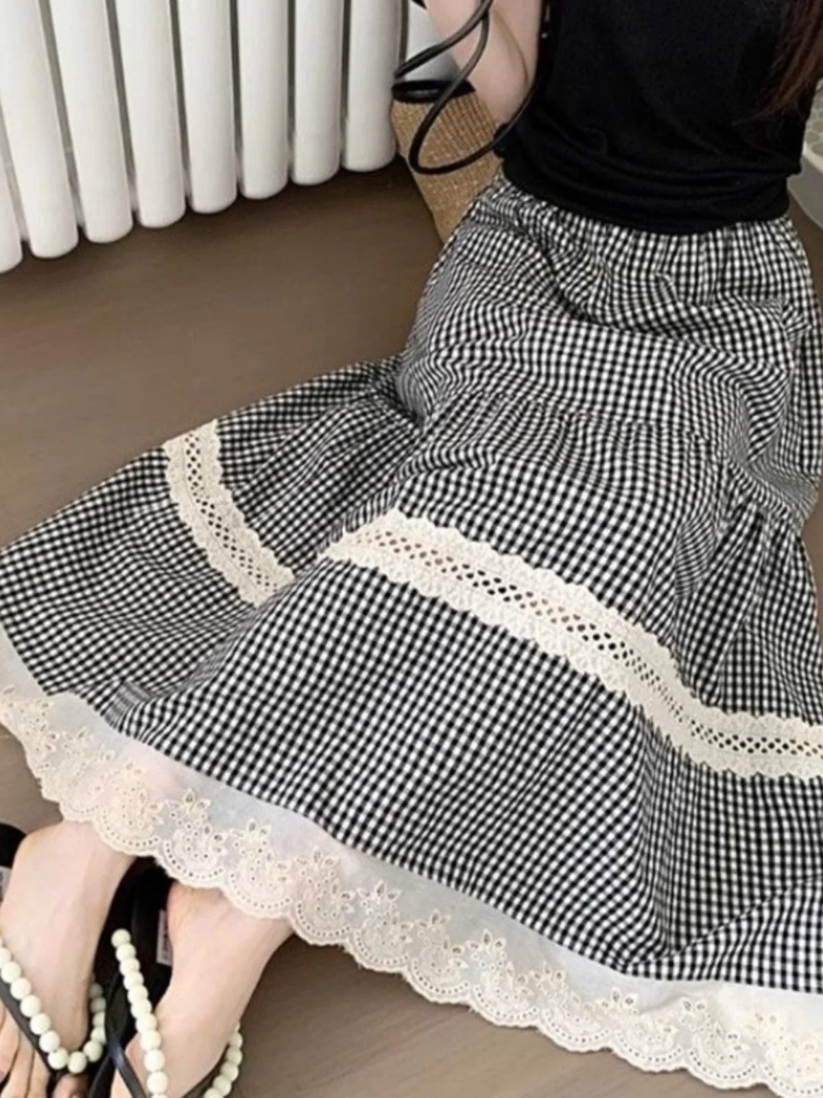 

Ретро кружевная юбка с высокой талией, летняя длинная юбка для похудения, клетчатая лоскутная женская мода, полиэфирное волокно