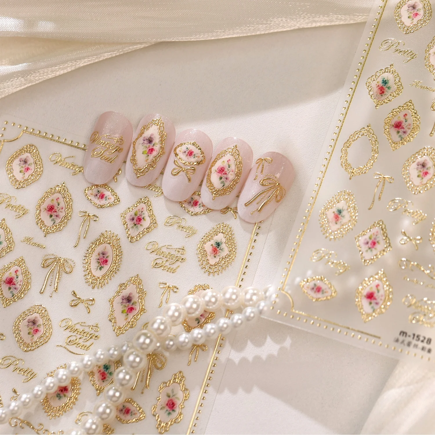 Nail Art Rose Gold - Роскошные наклейки для ногтей с золотым