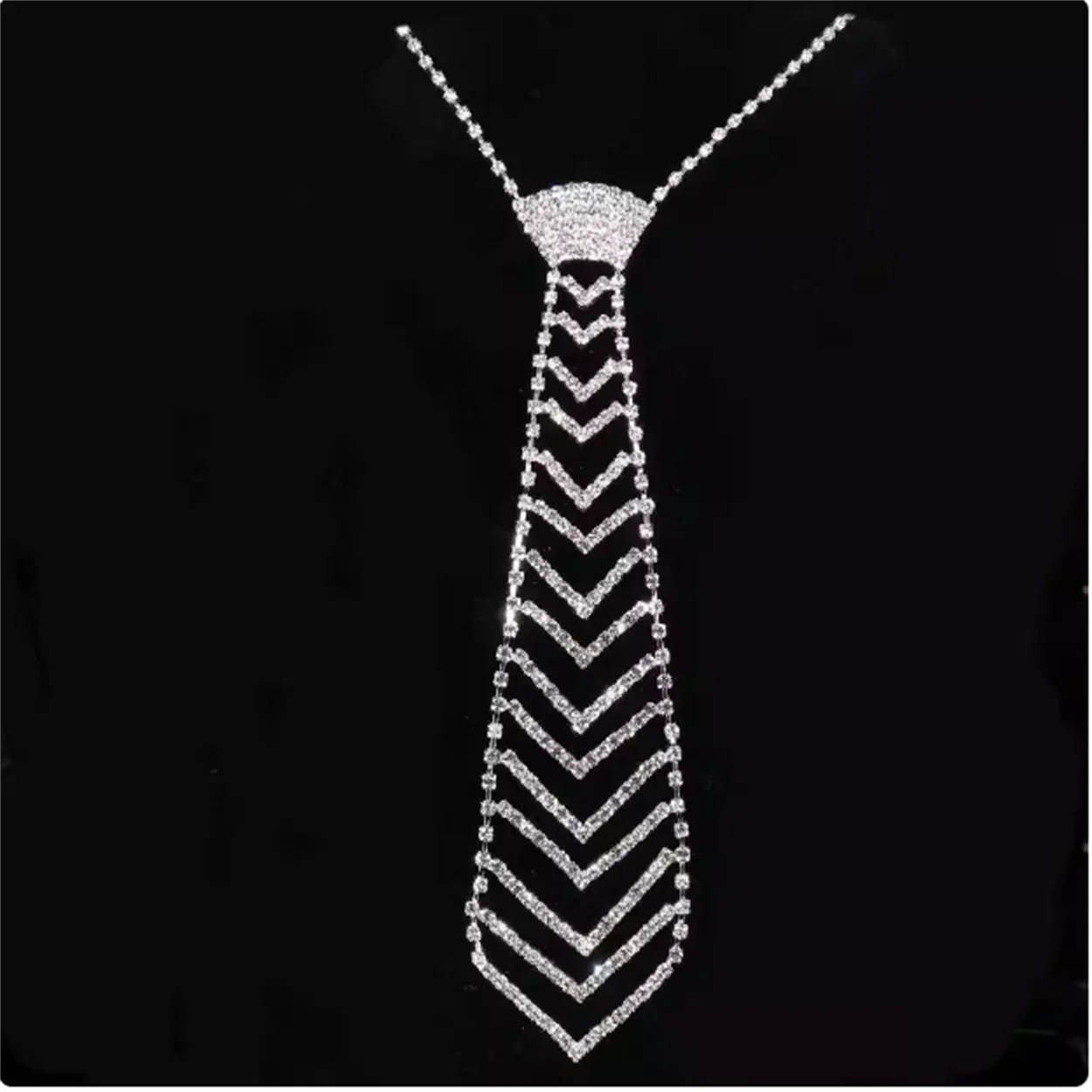 Diamond necktie, wedding dress accessories