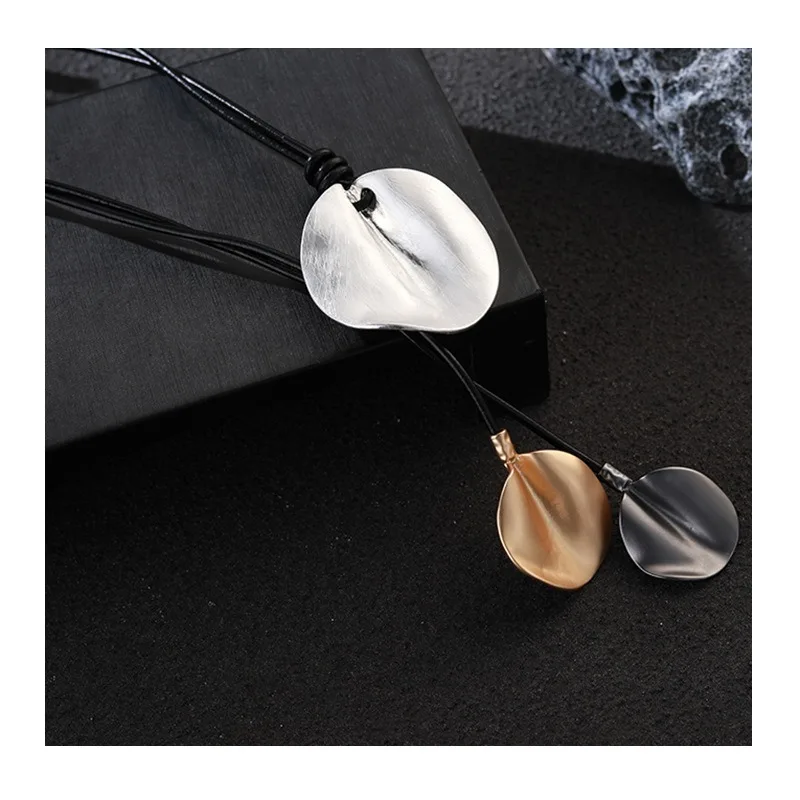 

Foreign Trade Special Supply New Fashion Simple Contrasting Alloy Pendant High-end Versatile Trend Accessories Women's Necklace