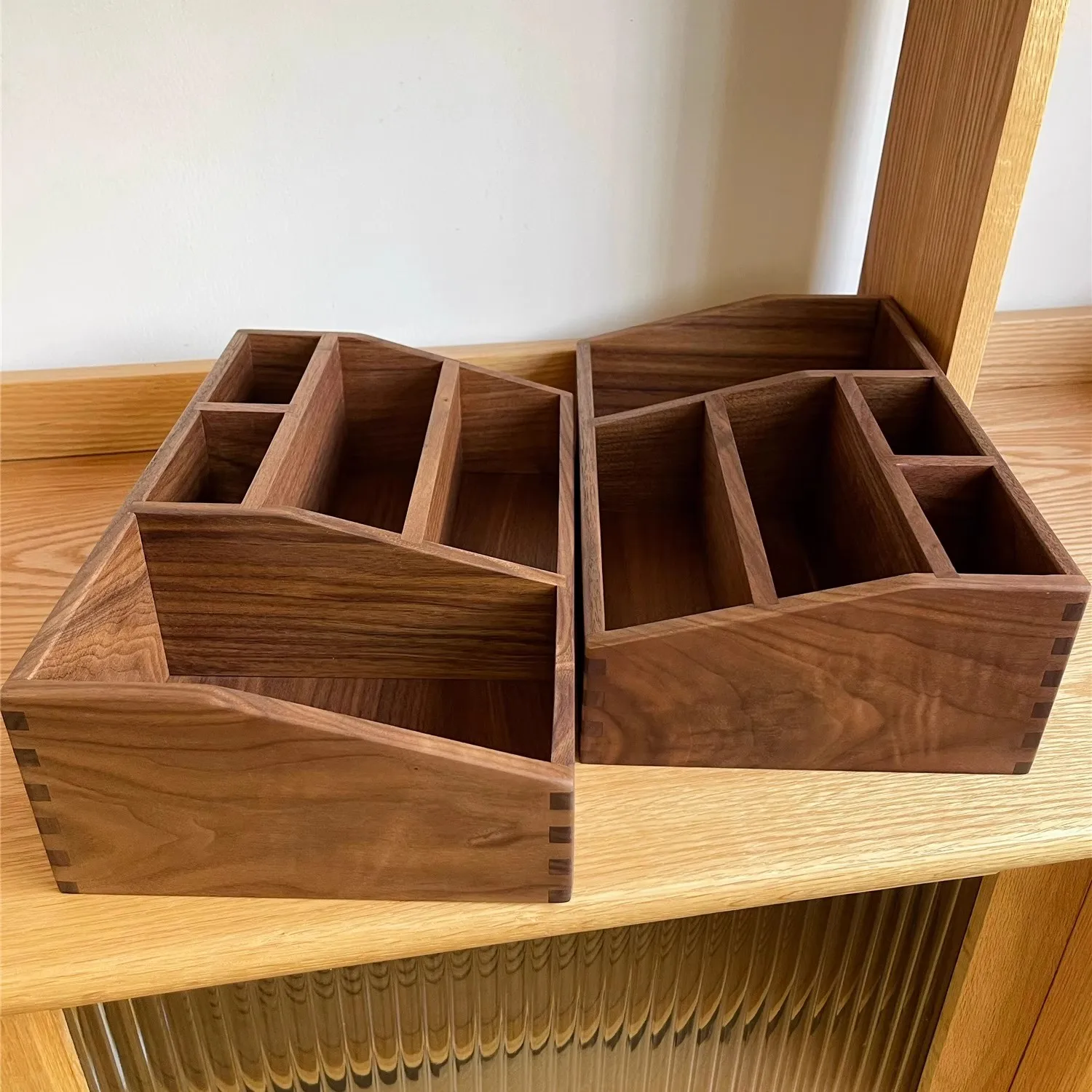Multi-Function Solid Wood Storage Box Black Walnut Multigrid Office Table Organizer Bedroom Cosmetics Box