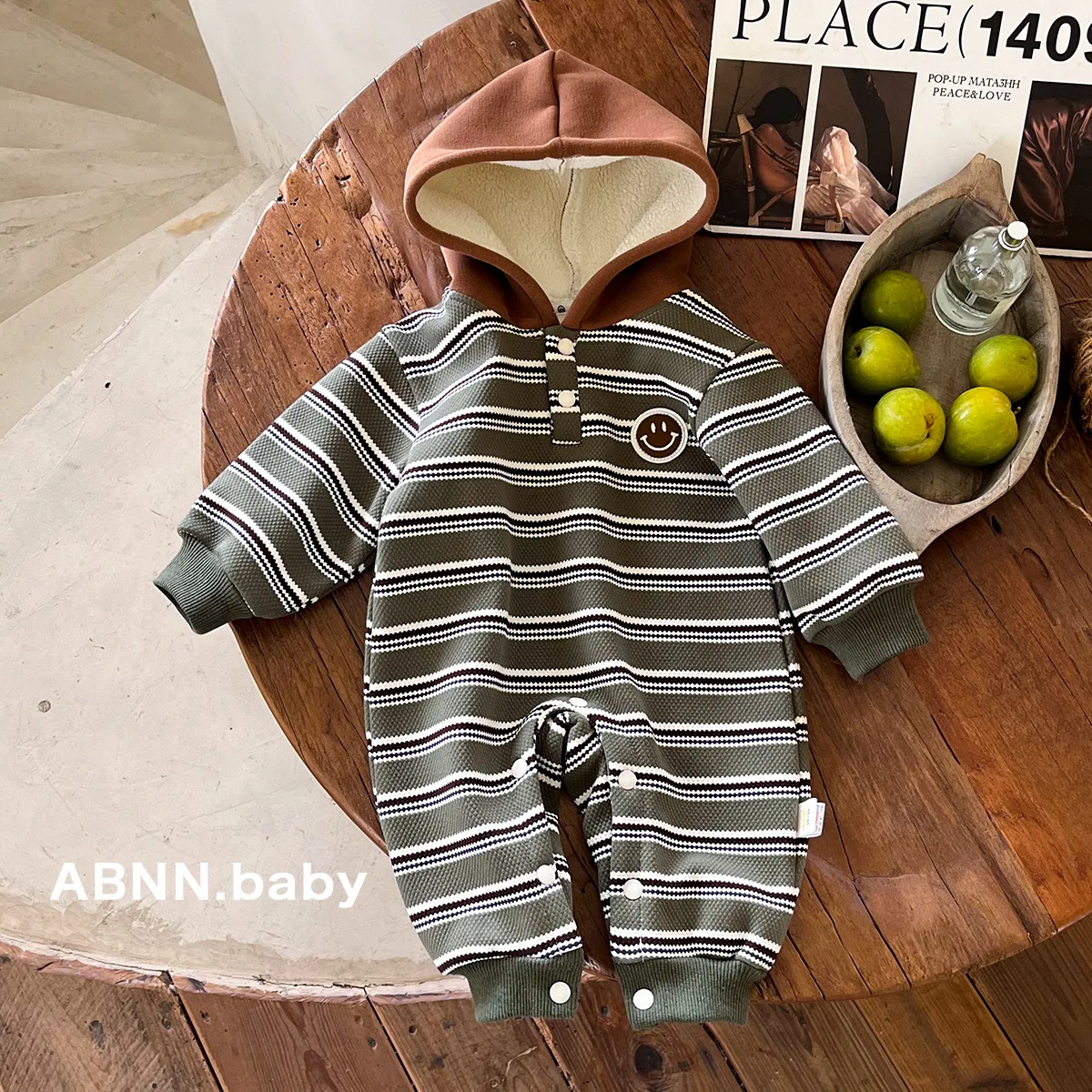 

Baby's outdoor climbing suit newborn jumpsuit with plush autumn winter stripes hood baby's casual clothes onesie 0-3 months