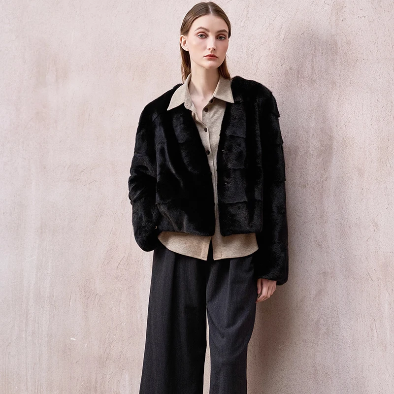 Ftangaiur 겨울 수입 백조 벨벳 밍크 퍼 코트 V넥 심플 스타일 솔리드 밍크 코트 여성용 짧은 천연 리얼 밍크 퍼 코트
