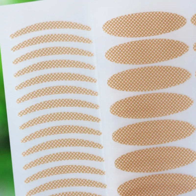 สติกเกอร์ติดตาสองชั้นแบบใส 480 ชิ้น สติกเกอร์ติดตาสองชั้นแบบใส ติดเองได้ เทปติดตาสองชั้น อุปกรณ์แต่งตาสำหรับผู้หญิง