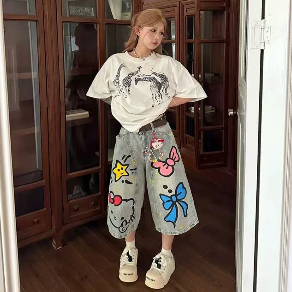 Jeans Y2K Hello Kitty Damen Sommer Wadenlange Hose Neuer Cartoon-Druck Niedliche Studentenjeans Hello Kitty Kurze Hose Lose Slim