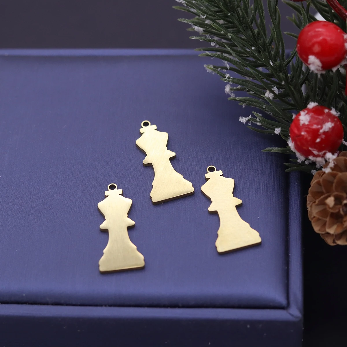 3pcs Stainless Steel Chess Charms Pendants for DIY Jewelry Making Earrings Bracelets Keychain Bag Charm Steampunk Accessories