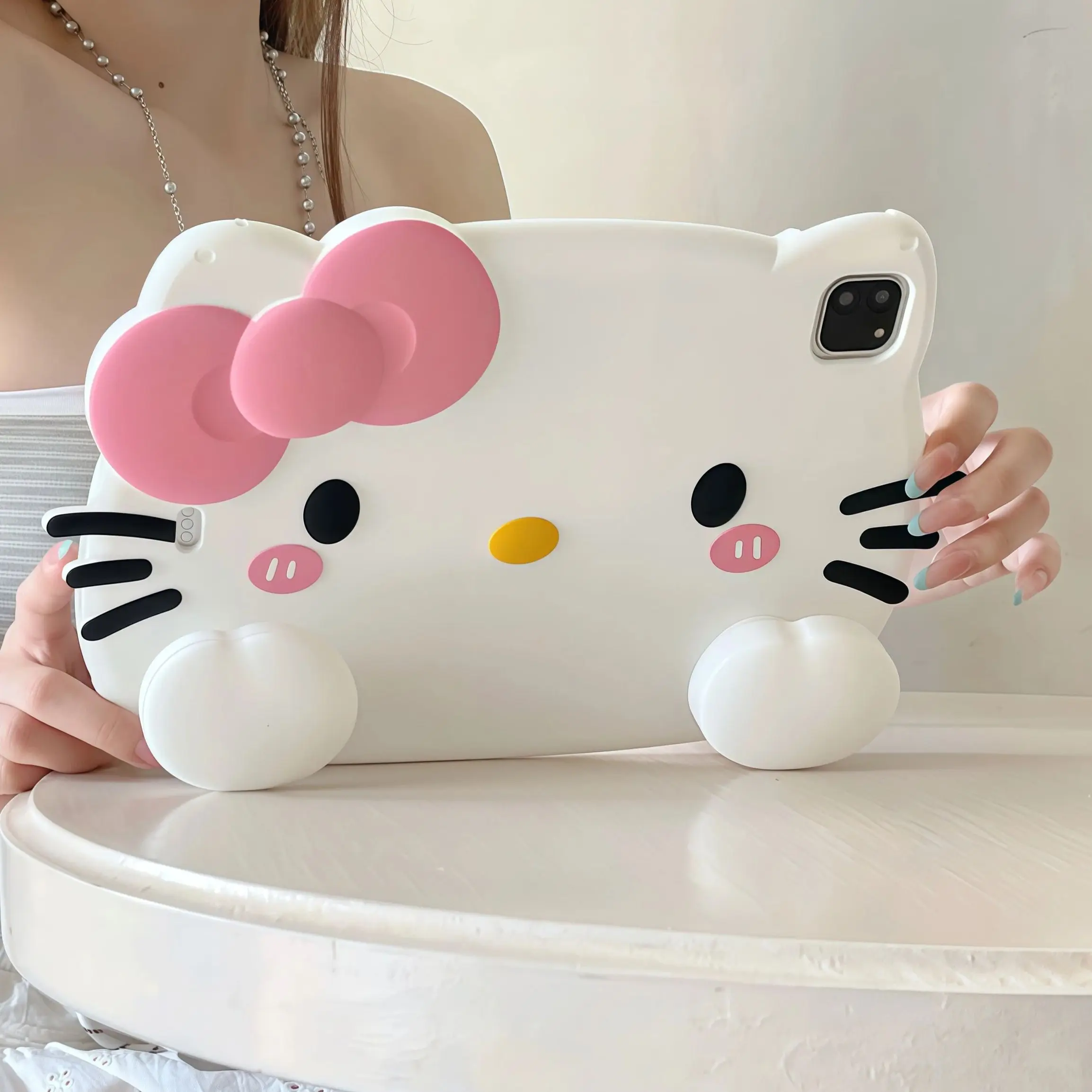 

Hello Kitty Leg Holder Case For iPad 9.7in Pro 11 Protective Case Bracket For Air 4 5 10.9in Mini 6 7 8.3in iPad 10th Gen Funda
