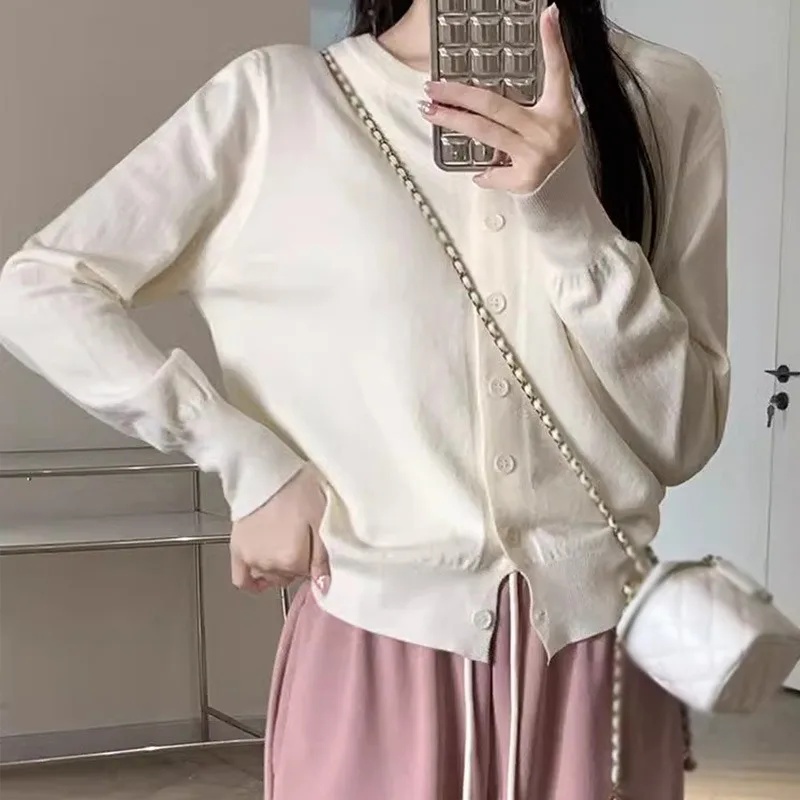 Autumn Women\'s Elegant Knitted Cardigan Korean V-Neck Solid Color Casual Fashion All-Match Short Soft Waxy Jacket Top Outerwear