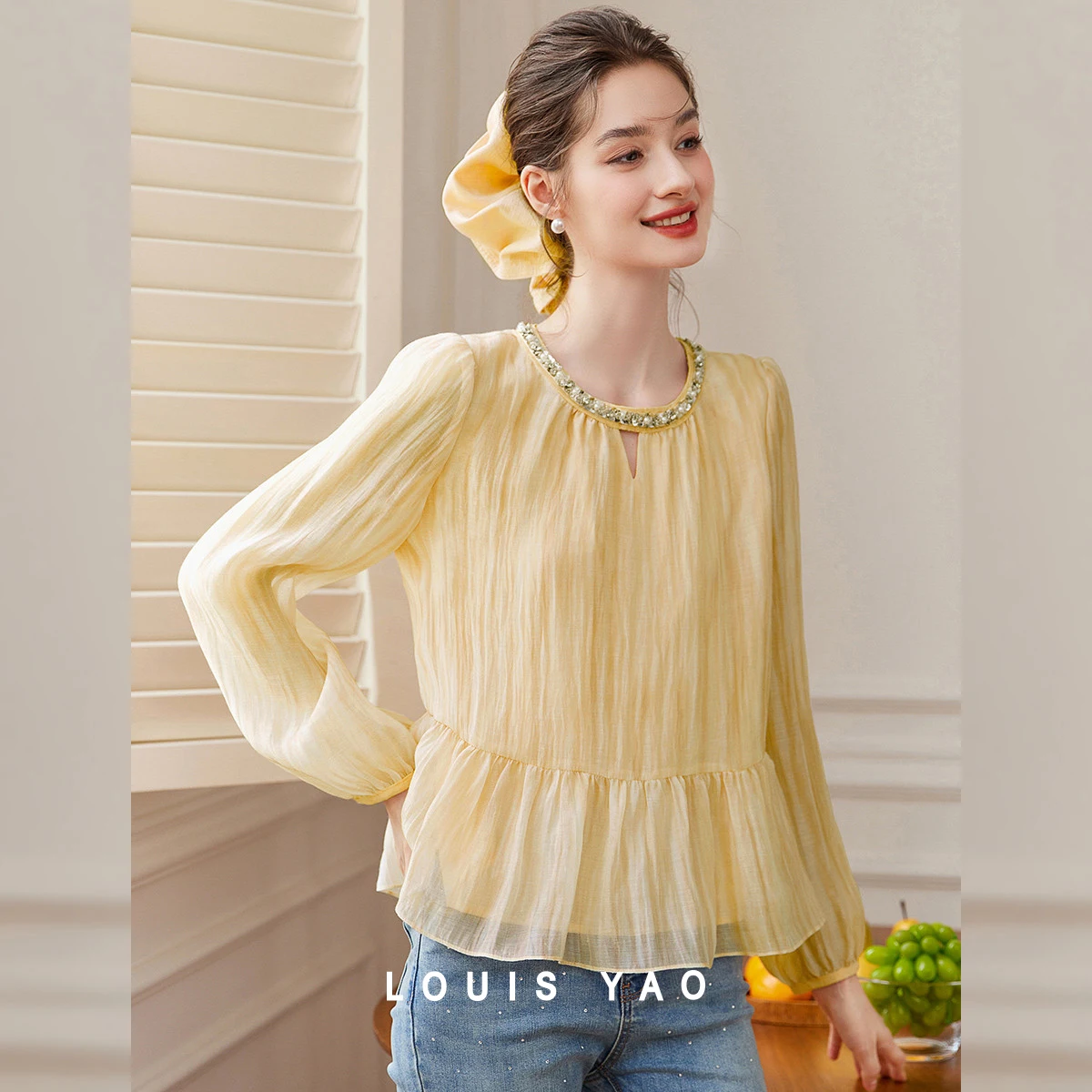 

LOUIS YAO Retro Fashion Women's Blouse 2026 Autumn Round Neck Pullover Ruffle Ribbon Splicing Textured Non-Stretch Women Shirt