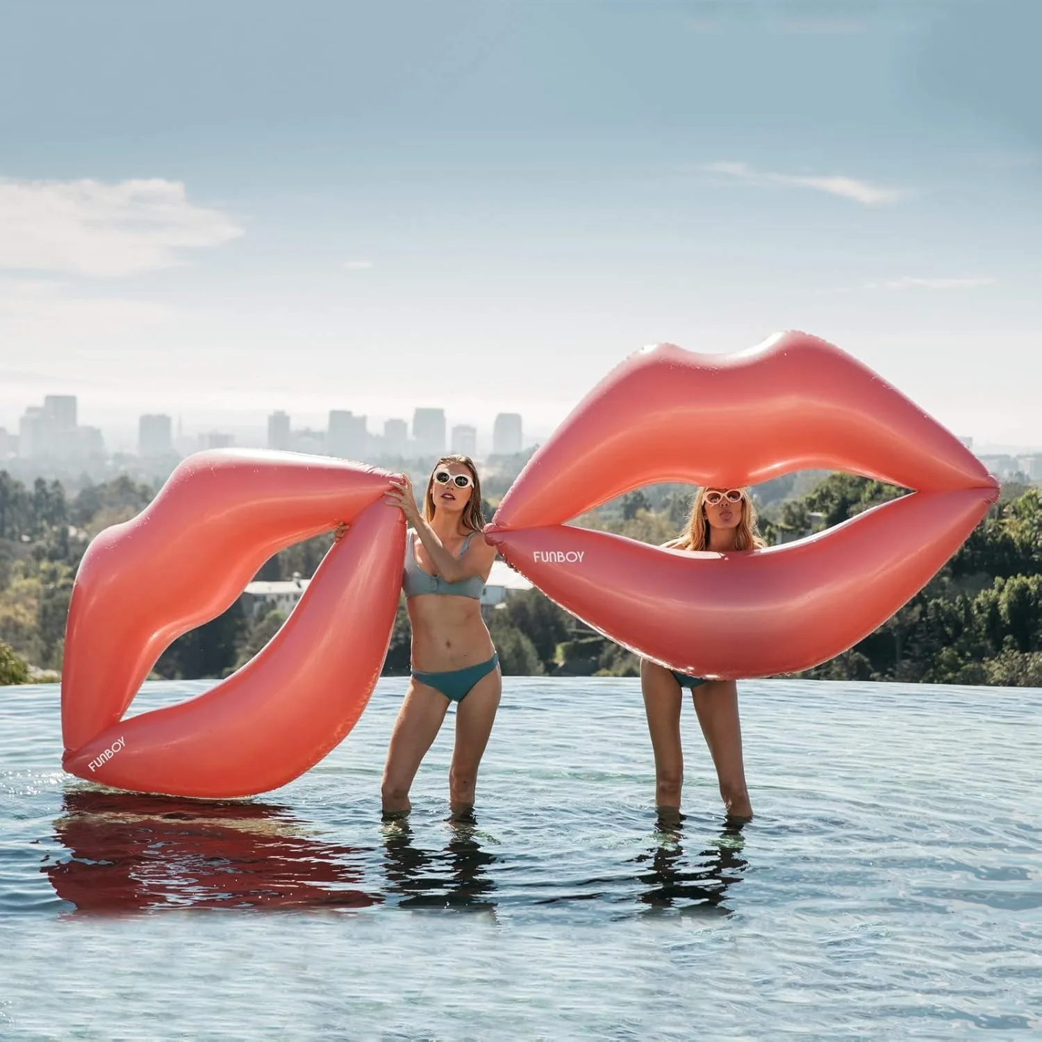 CZHIYAO nflatable Red Lips Pool Float Giant Sexy Mouth Lounger Water Mat For Summer Beach Party Swimming Pool Toy Adults