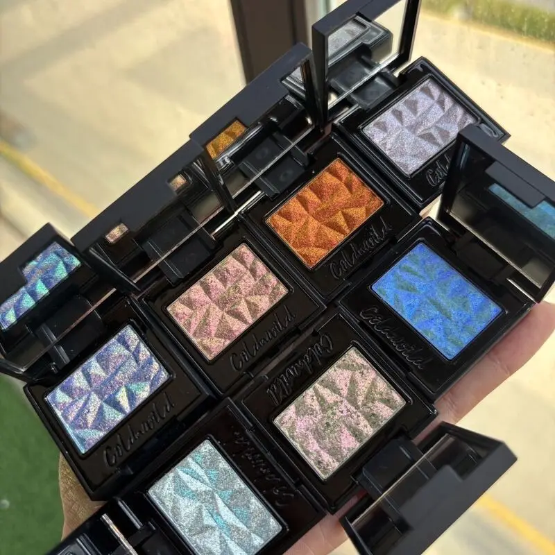 Coldnwild Chameleon Single-color Eyeshadow - Purple Smoke Of The Incense Burner In A Dream Honeyed