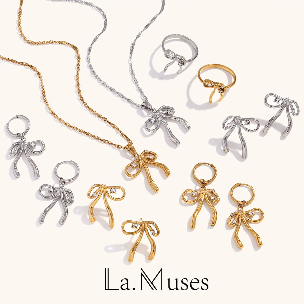 라. 뮤즈 달콤한 큐빅 지르코니아 활 모양의 스테인레스 스틸 여성 쥬얼리 세트 패션 고급스러운 빛나는 방수 보석 선물