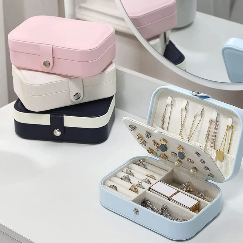 

2022 Jewelry Organizer Display Travel Jewellery Case Boxes Travel Portable Jewelry Box Leather Storage Organizer Earring Holder