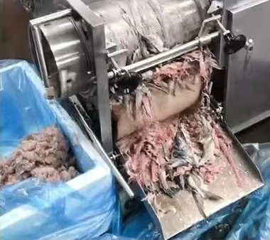 Commercial High Efficiency Fish Deboner Separating Machine Fish Processing Equipment Tilapia Shrimp Fish Meat Picker for Sale