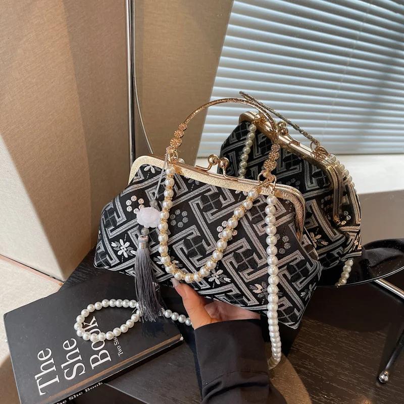 

2025 Summer Pearl Chain Handbag - Stylish Shoulder Crossbody Purse, Fashionable Versatile Tote Bag with Luxe Texture