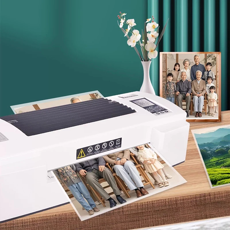 เครื่องเคลือบบัตรอัจฉริยะ U-HT1330 พร้อมฟังก์ชันหลากหลาย ปรับอุณหภูมิและความเร็วได้ ทำงานต่อเนื่อง 24 ชั่วโมง