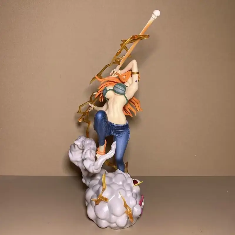 반다이 액션 원피스 애니메이션 피규어 나미 야구 방망이 모델 장식품 주변 선물 인형 컬렉션 장식 어린이 장난감