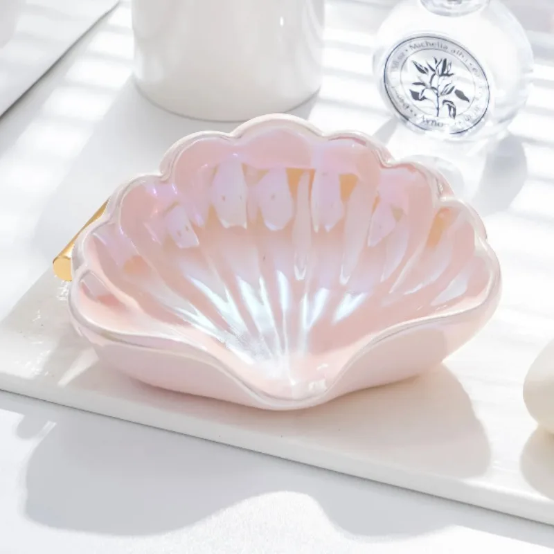 

Luxury Soap Dish for Bathroom Decor, Shell Drainage Tray, High-End, No-Hole Ceramic Dish, Stylish Storage Holder for Bathroom