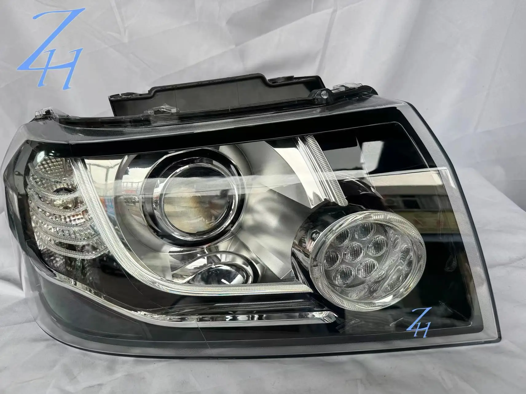 For2010-2015 Land ROVER FreeIander2 Headlight Assembly Xenon LED Original manufacturer of automotive headlights Driver/passenger