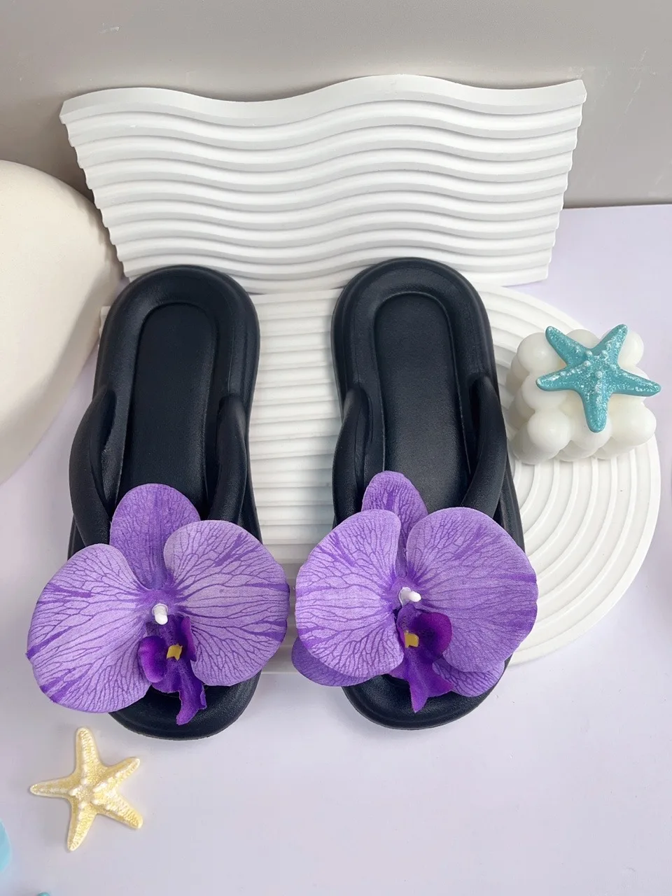 

Purple Butterfly Orchid Flower Women Flip-Flop Beach Party Outdoor Walk Indoor Home Fashion Versatile Comfort Soft Sole Slipper