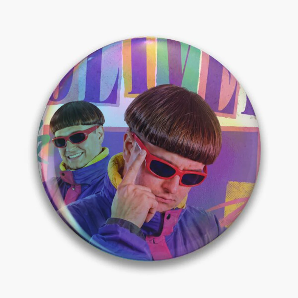 Oliver Tree Retro Y2K Pop Art  Pin Holographic Star Heart Pin Brooches Laminated Button Fashion Accessory