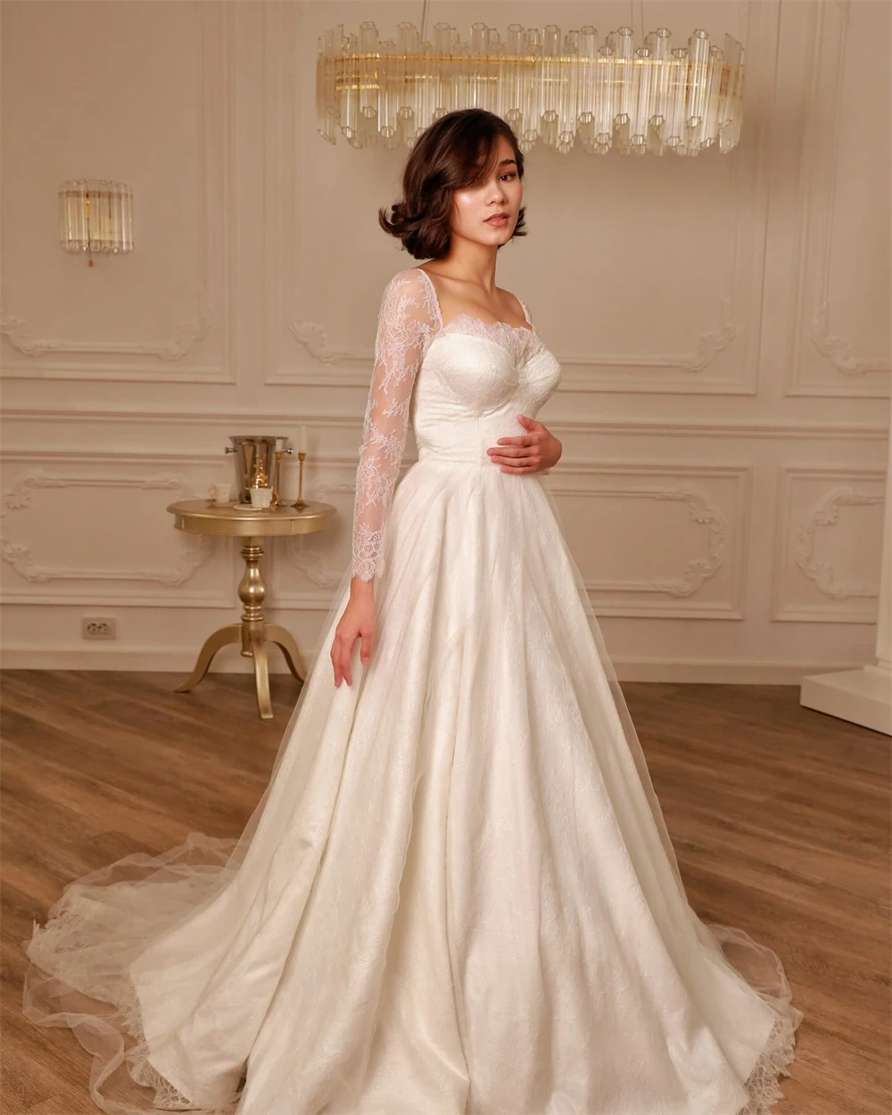 

Customized Dreamy Wedding Dresses Formal Square Collar Long Sleeves Dresses Earthy Wedding Dress Luxury Special Occasion Gowns