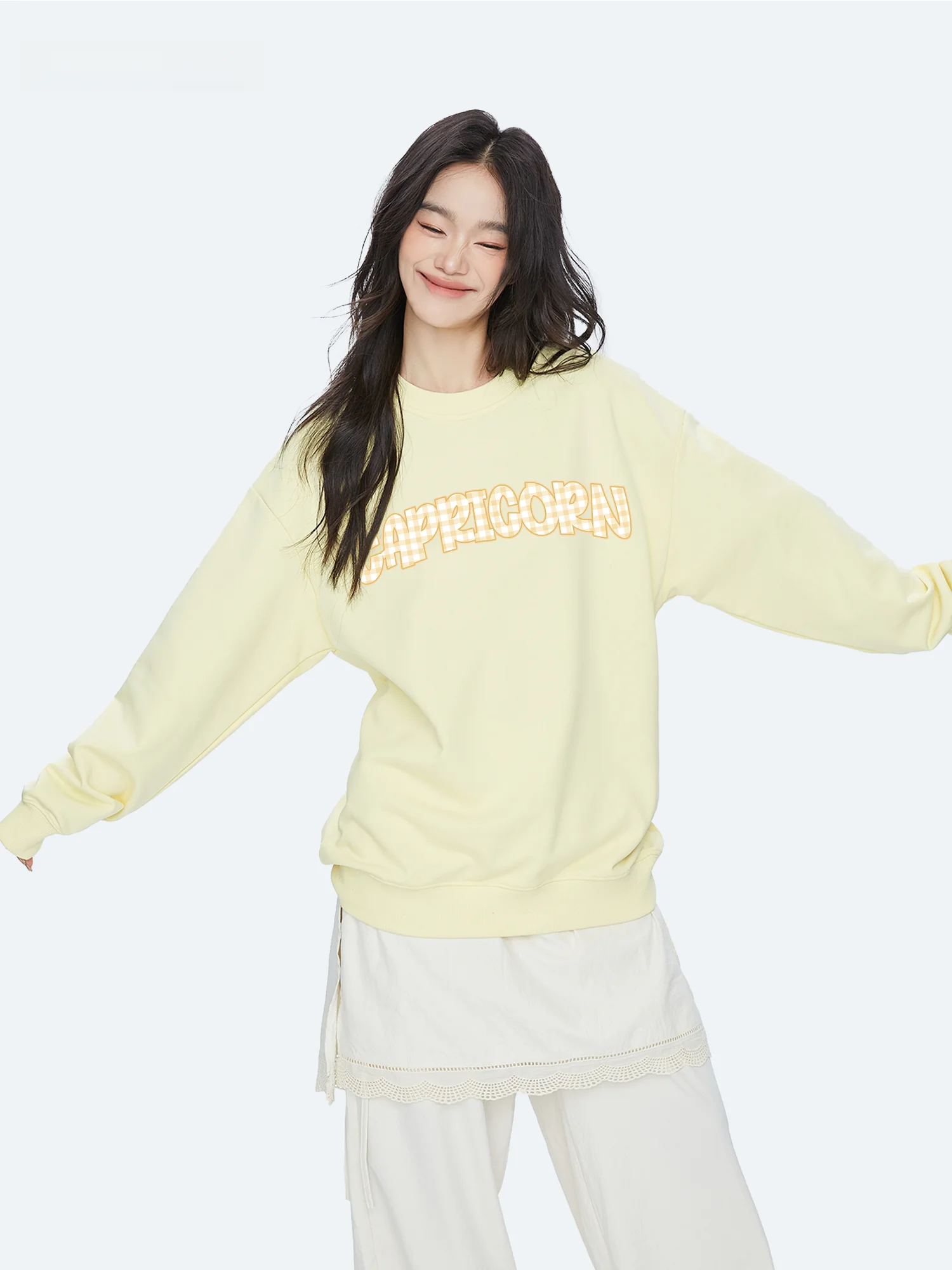 Capricorn Simple Grid Letter American round Neck Sweatshirt Women's Loose Inner Wear Top Autumn 2026 Korean Style Commute