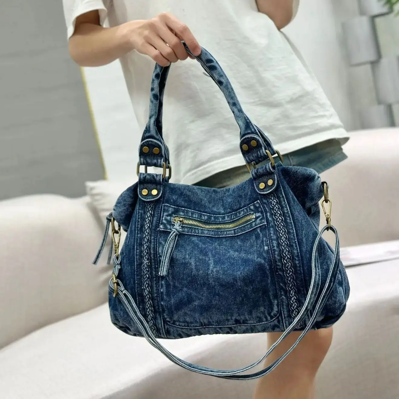 

2025 New Tote Bag Large Capacity Shoulde Bag Travel Handbag for Adults And Individualistic Fashion Lover
