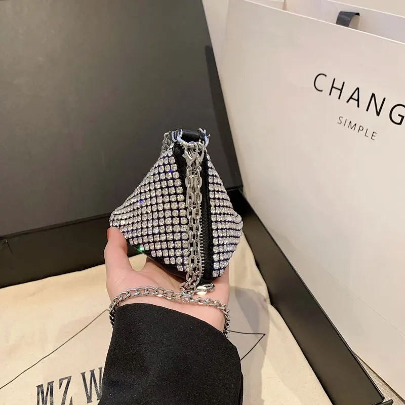 Rhinestone Diamond Mini Chain Triangle Shoulder Bags for Women Small Purses Clutch Female Crossbody Bag Luxury Handbags 2024