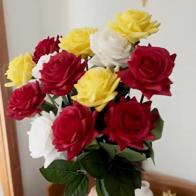 

Simulated Fower Texture Moisturizing Rose Home Decoration Factory Wedding Hand Holding Flower Wall Fake Fower Ins Style
